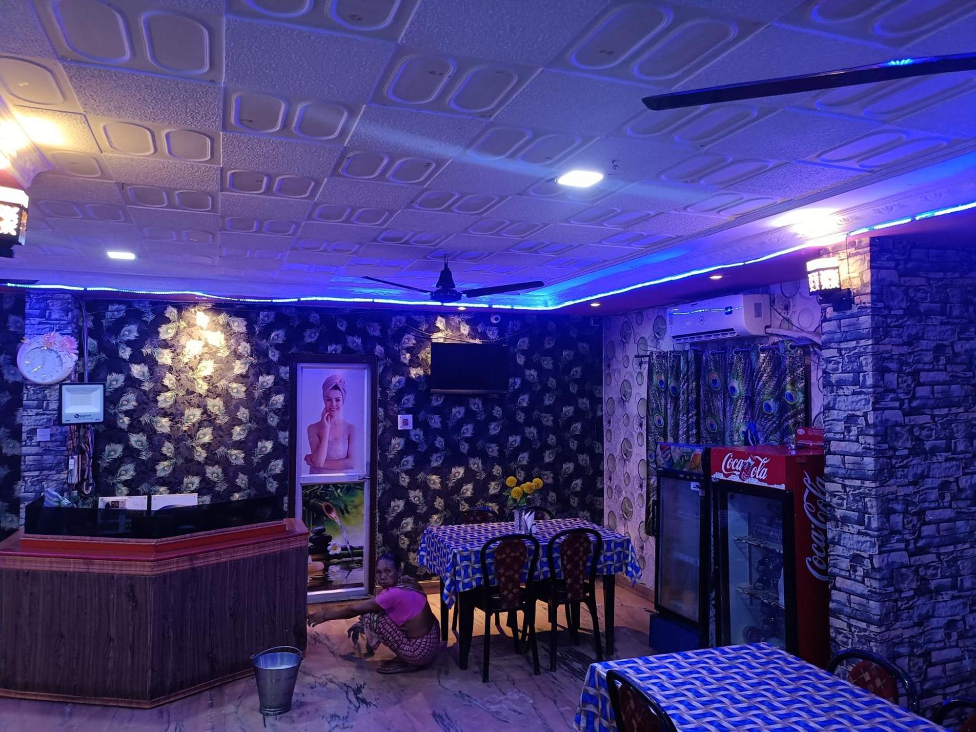 Hotel Sudakshina By Roh Silchar Kültér fotó