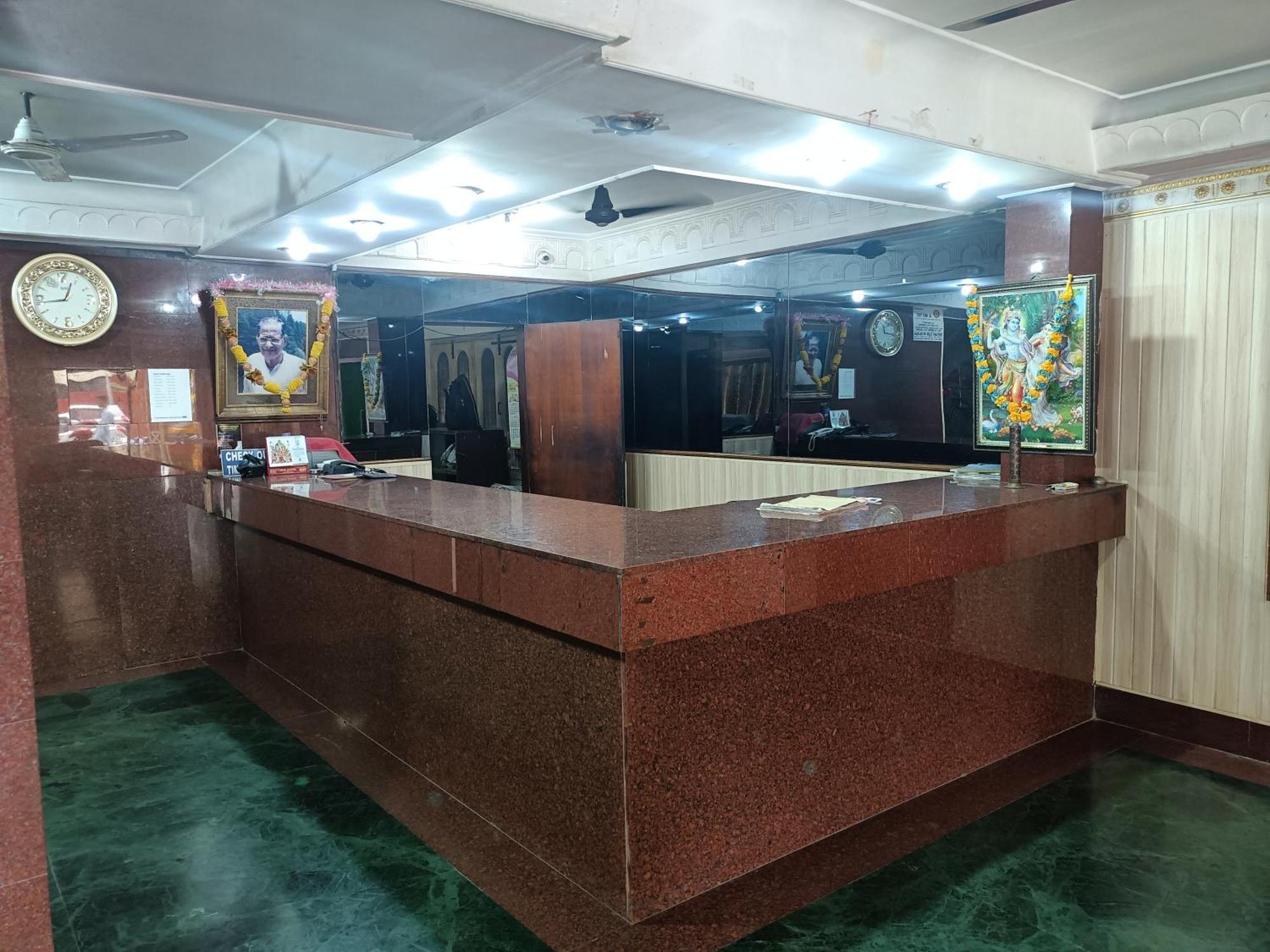 Hotel Sudakshina By Roh Silchar Kültér fotó