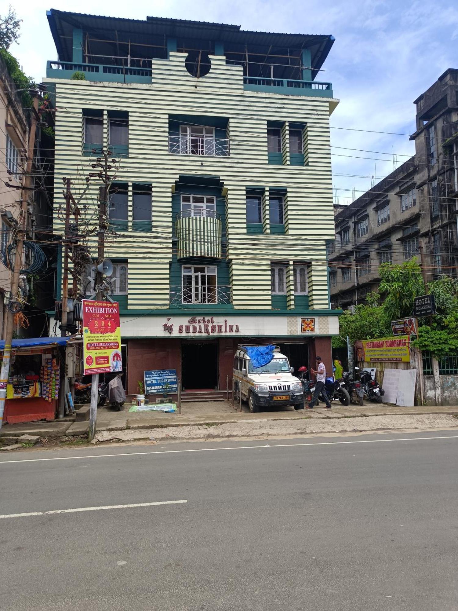 Hotel Sudakshina By Roh Silchar Kültér fotó