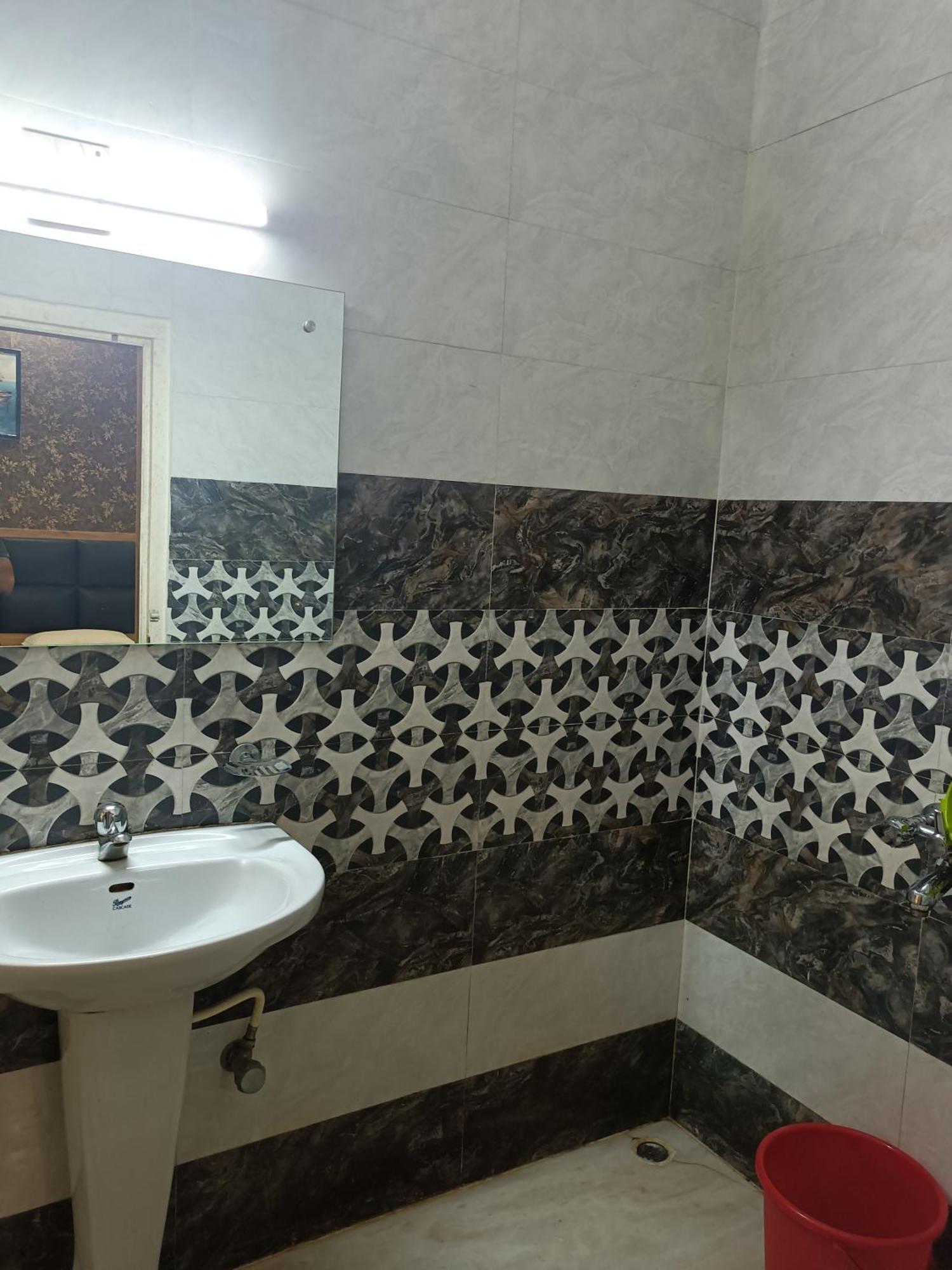 Hotel Sudakshina By Roh Silchar Kültér fotó