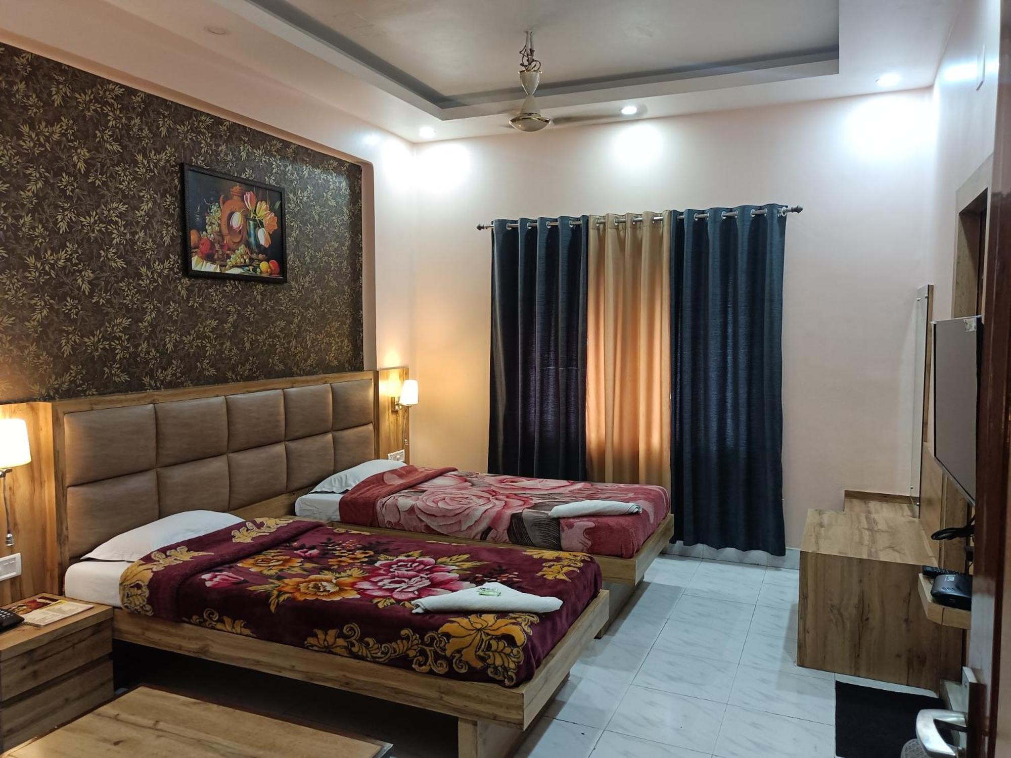 Hotel Sudakshina By Roh Silchar Kültér fotó