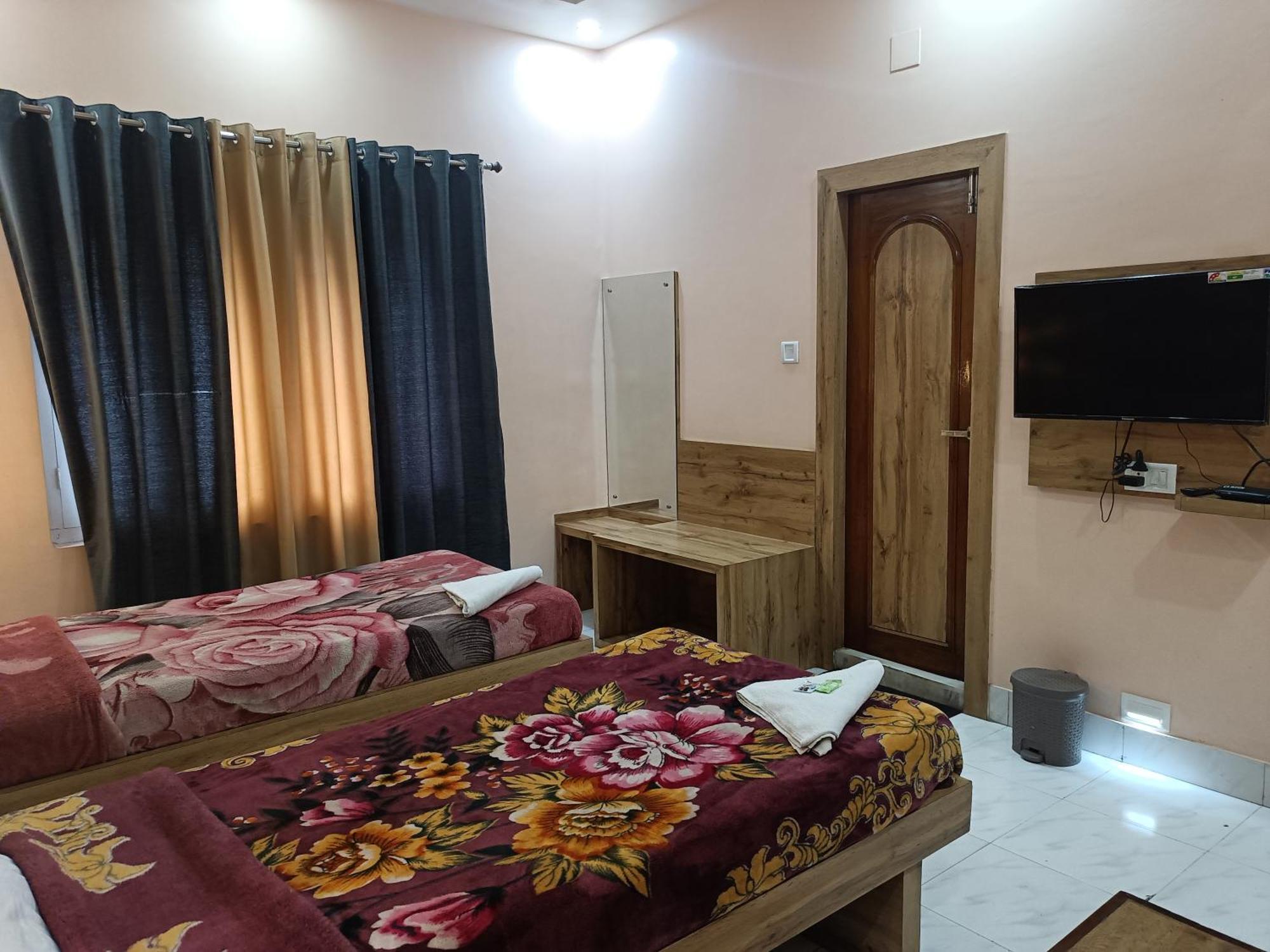 Hotel Sudakshina By Roh Silchar Kültér fotó